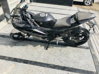 Black And Grey Yamaha YZF R15
