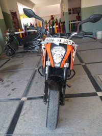 Orange KTM Duke 200
