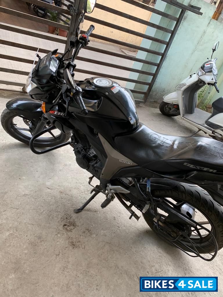 Suzuki Gixxer 150 Suzuki Gixxer 150