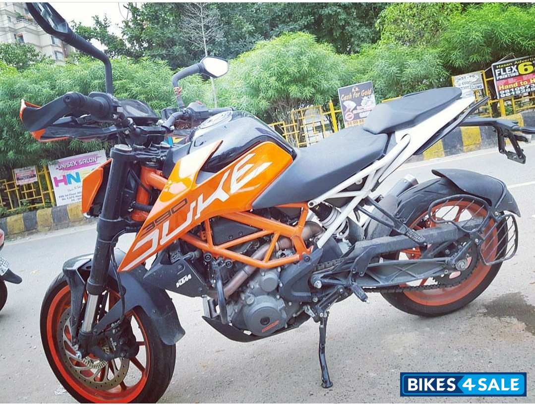 KTM Duke 390