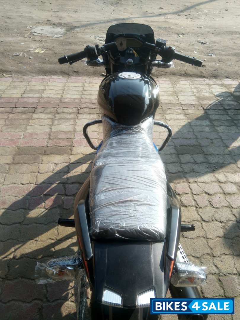Bajaj Pulsar 150 Twin Disc