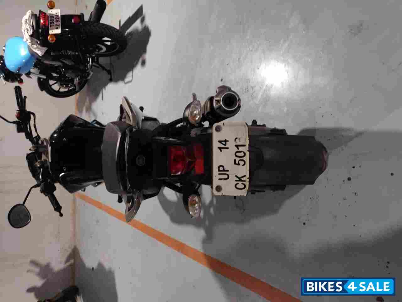 Black Yamaha FZ FI V2