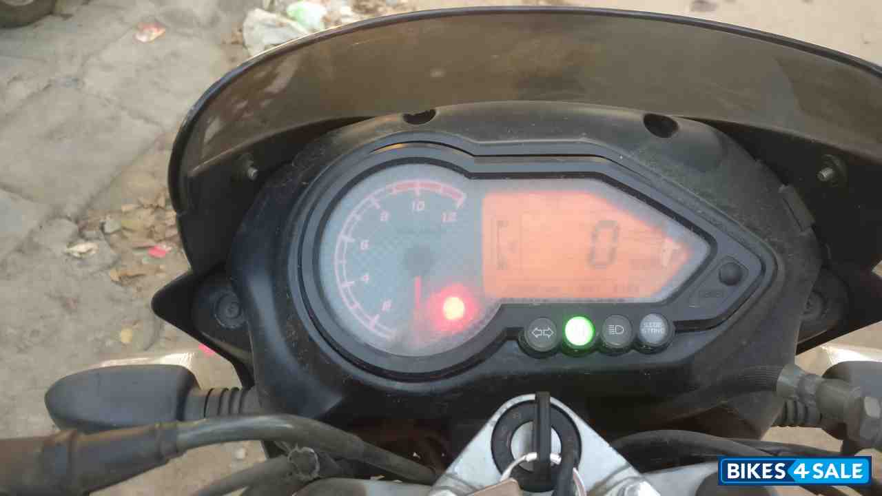 Gray Bajaj Pulsar 150 DTSi