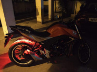 Orange Honda CB Hornet 160R