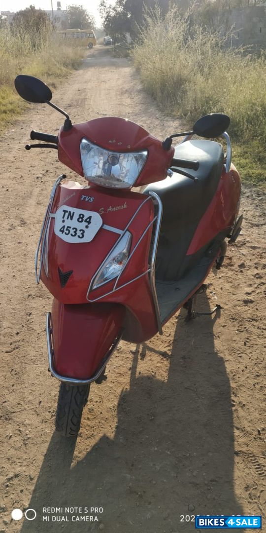 Red TVS Jupiter