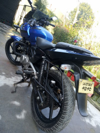 Bajaj Pulsar 220F