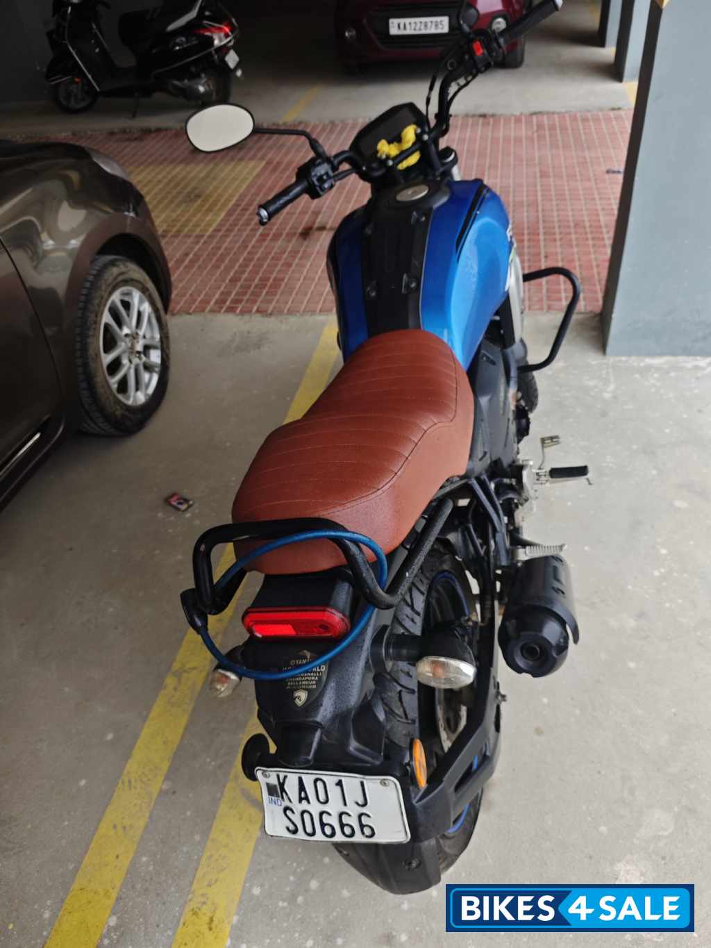 Blue Yamaha FZ-X Blue Yamaha FZ-X