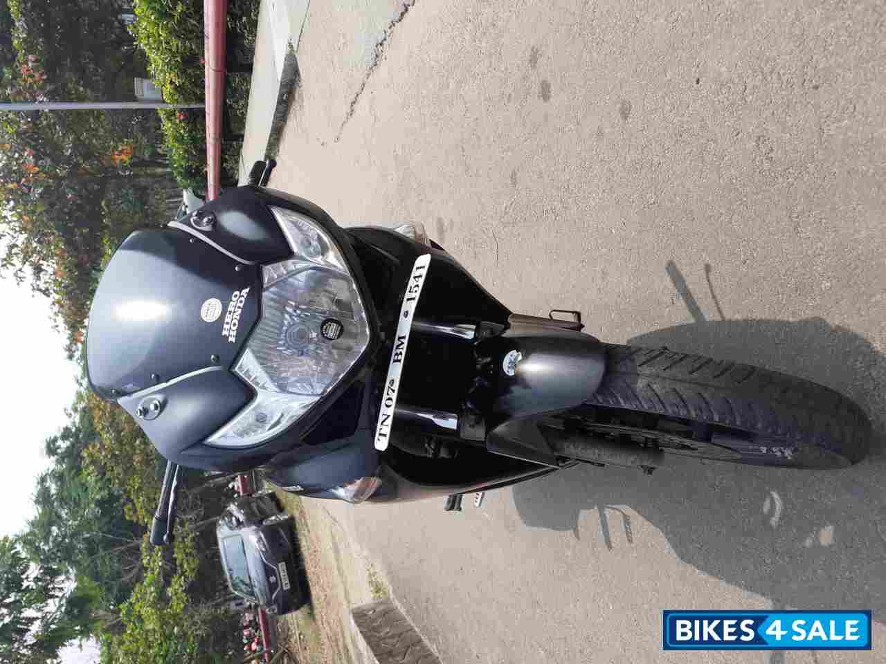 Black Hero Karizma ZMR