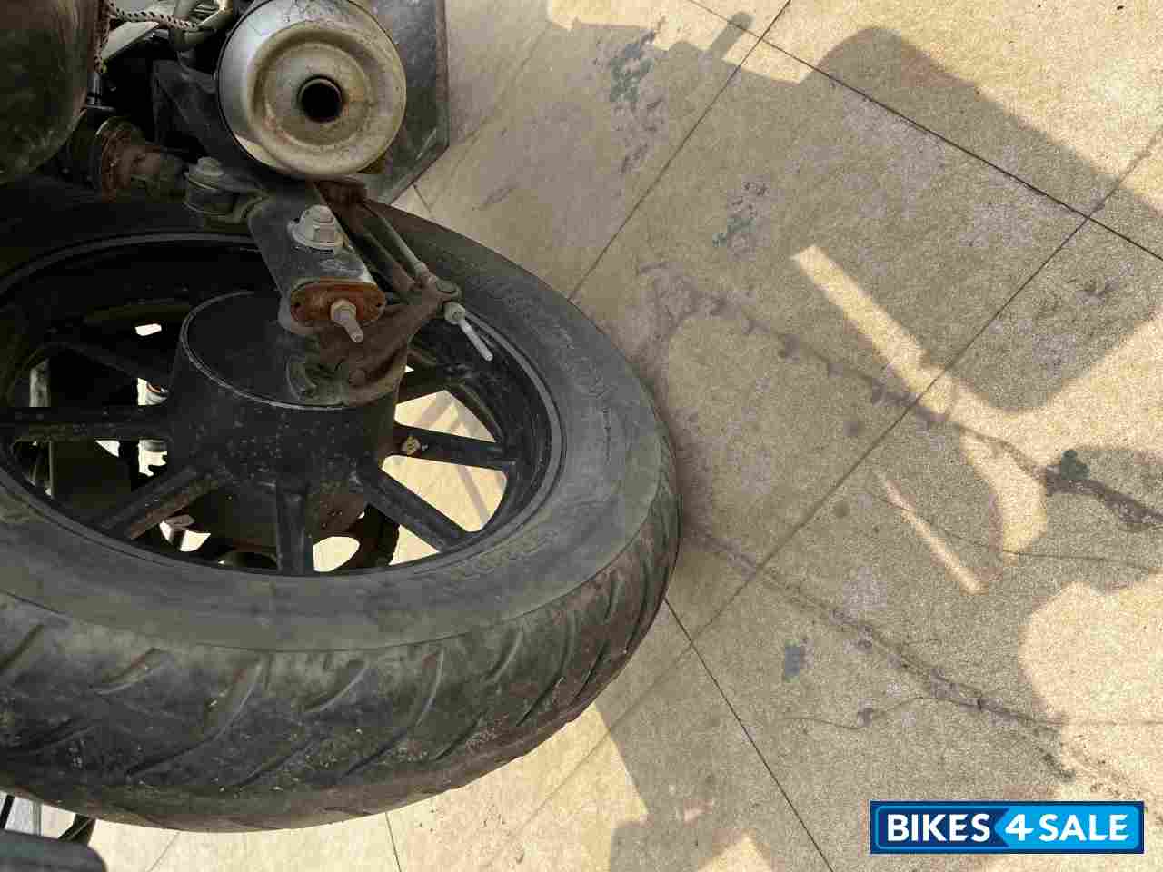 Blue Bajaj Avenger Street 150