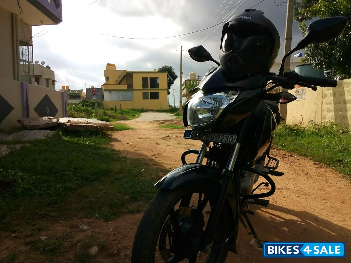 Black Bajaj Pulsar 135LS
