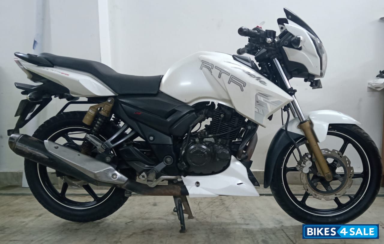 Used 2013 Model Tvs Apache Rtr 180 For Sale In New Delhi Id