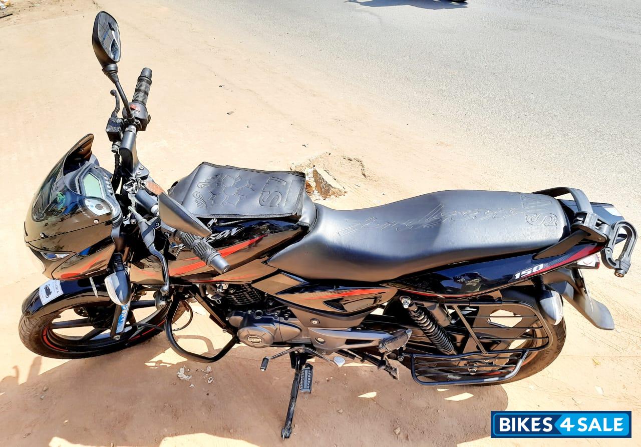 Black & Red Bajaj Pulsar 150 DTSi
