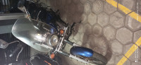 Blue Bajaj Avenger 220 DTS-i