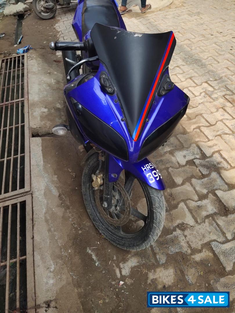 Blue Yamaha YZF R15