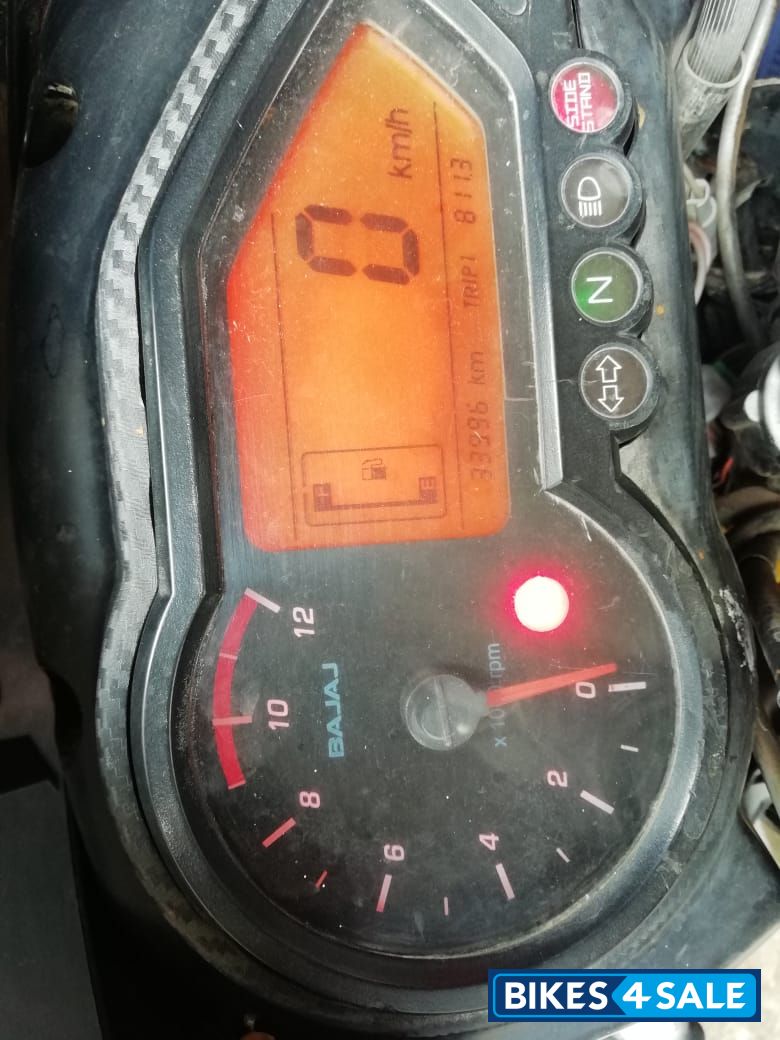 Bajaj Pulsar 180 Round Headlight