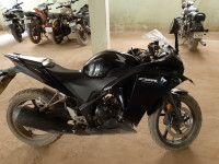 Black Honda CBR 250R