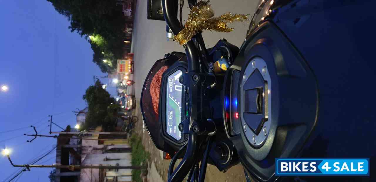 Bajaj Dominar 400 Disc