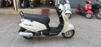 White Suzuki Access 125