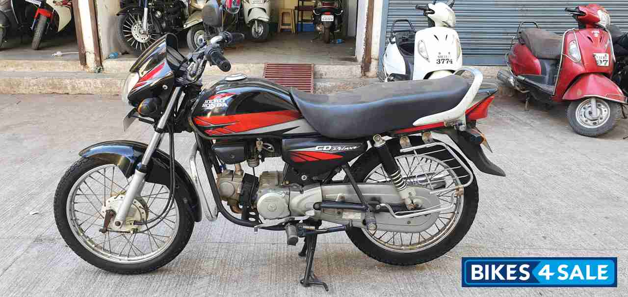 Black Hero CD Deluxe