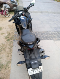 Black Grey Suzuki Gixxer SF