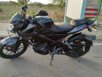 Black Bajaj Pulsar 200 NS