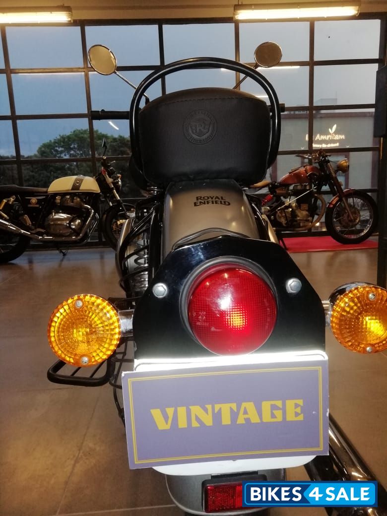 Royal Enfield Classic 350