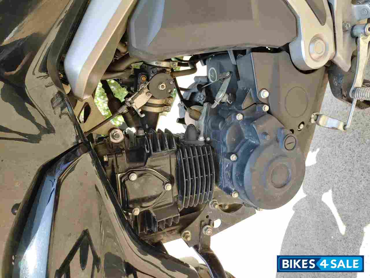 Black Yamaha FZ FI V2