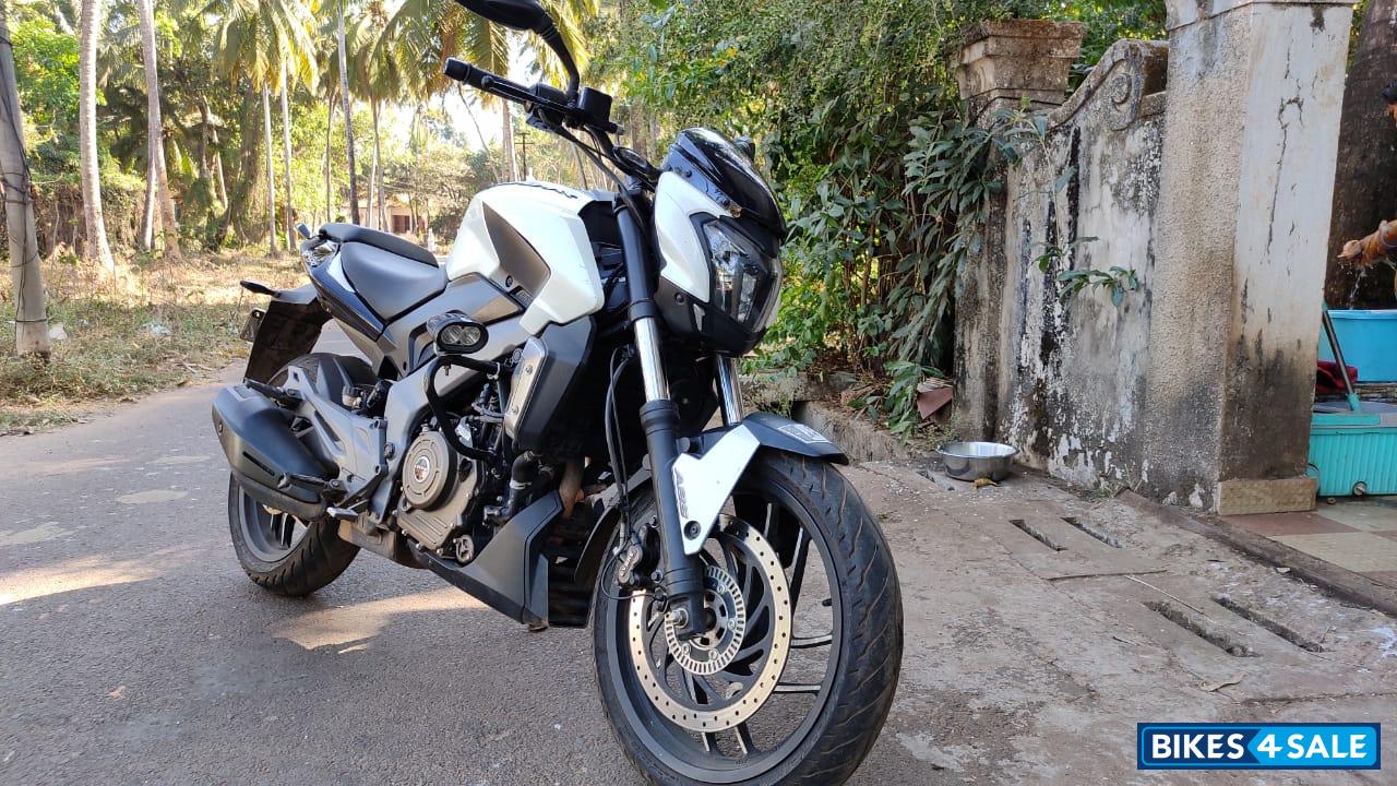 Bajaj Dominar 400 Disc