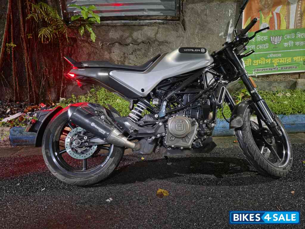 Ash Husqvarna Vitpilen 250 Ash Husqvarna Vitpilen 250