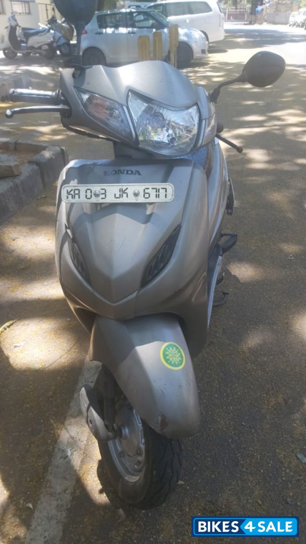 Honda CB Hornet 160R ABS