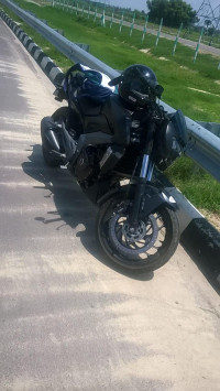 Bajaj Dominar 400 2017 Model