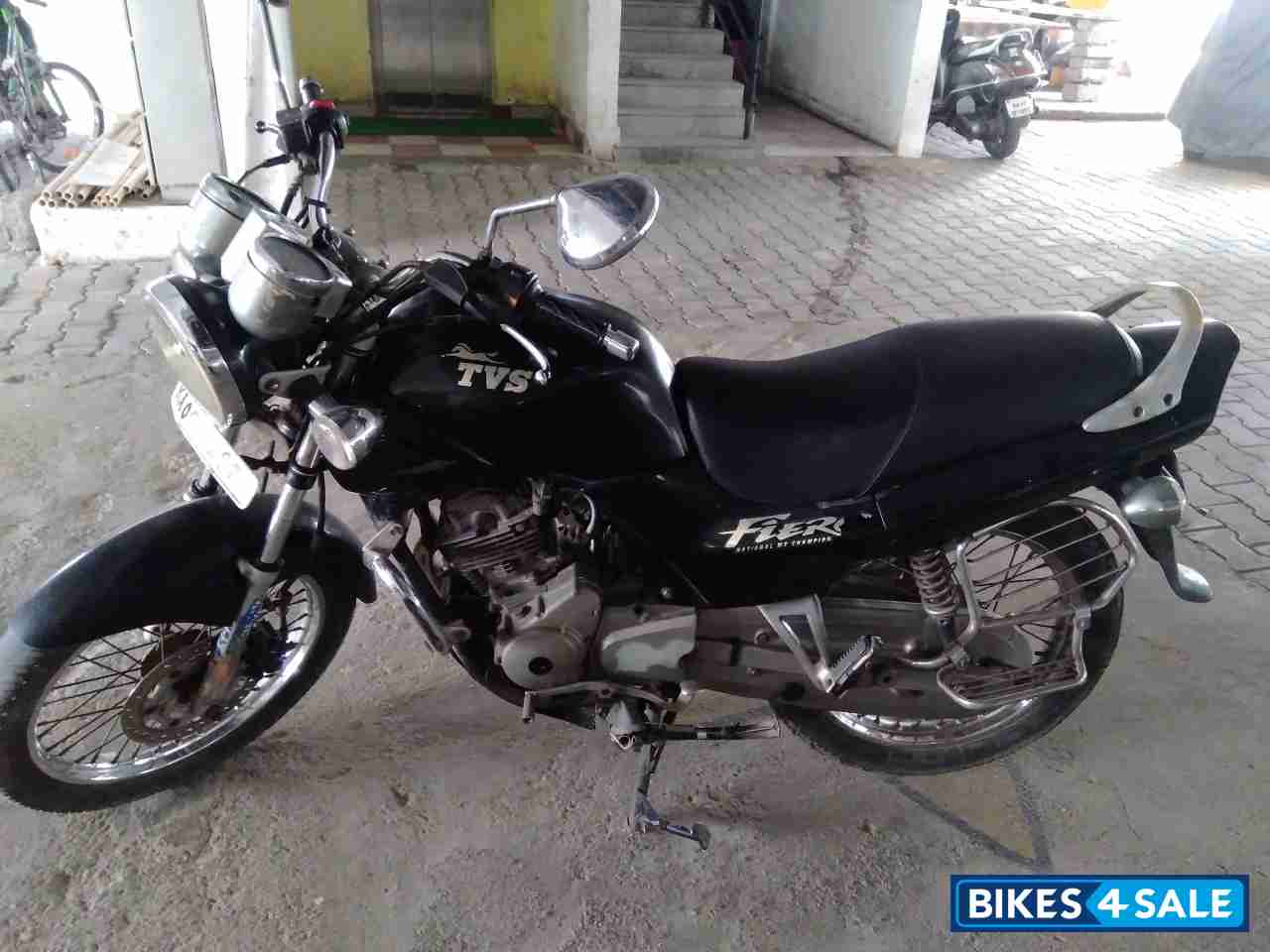 Black TVS Fiero FX