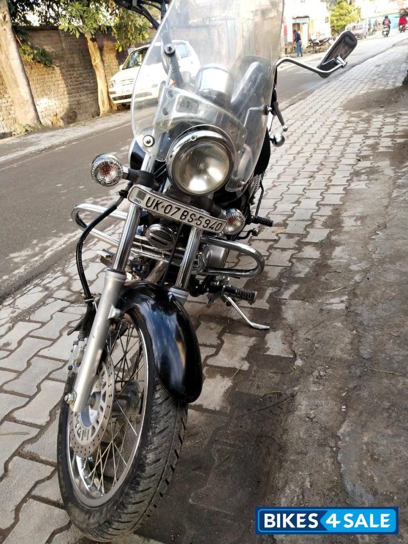 Bajaj Avenger Cruise 220