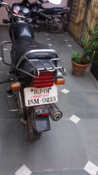 Black/blue Hero Splendor