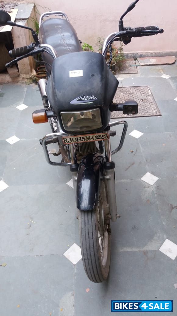 Black/blue Hero Splendor