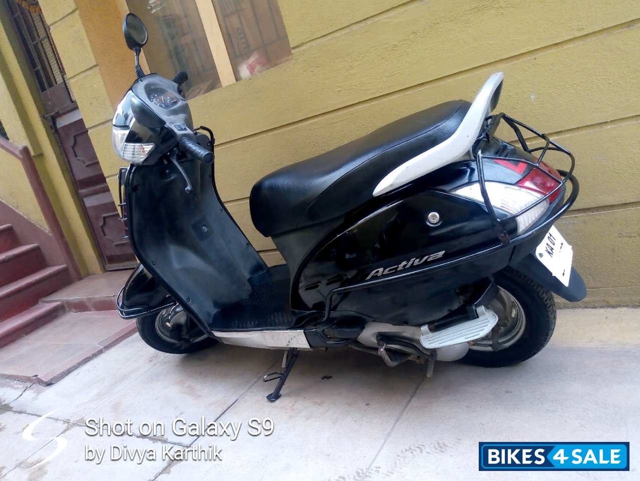 Black Honda Activa Black Honda Activa