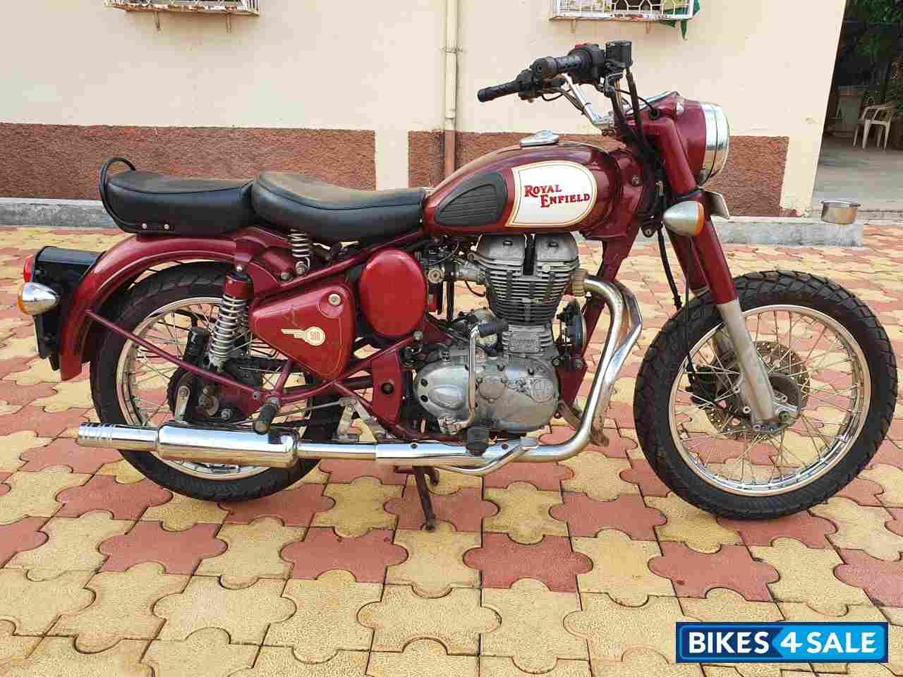 Royal Enfield Classic 500