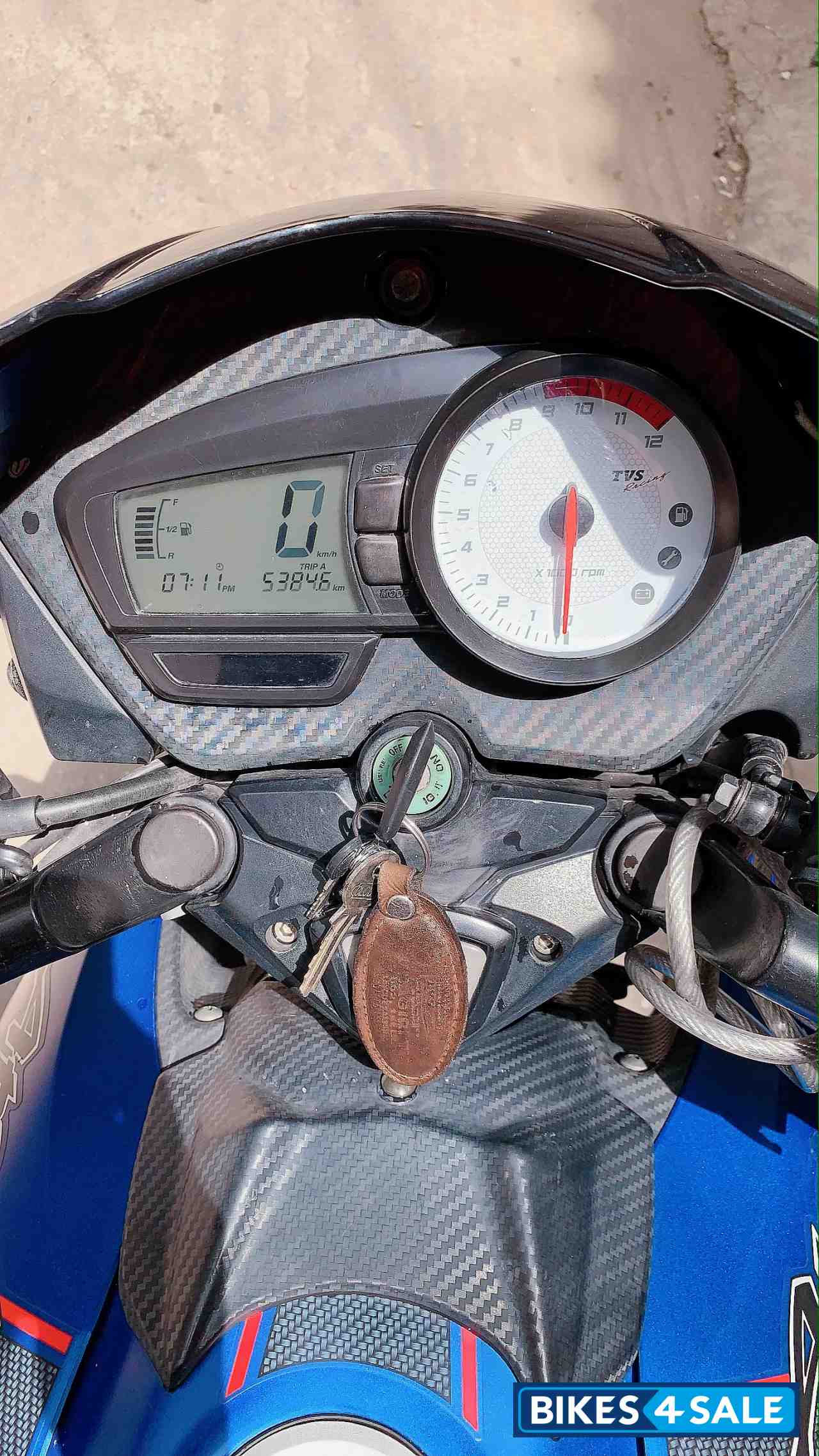 Blue TVS Apache RTR 160