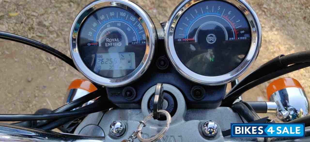 Matte Black Royal Enfield Thunderbird 350