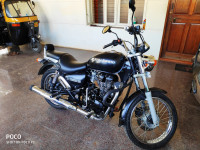 Matte Black Royal Enfield Thunderbird 350