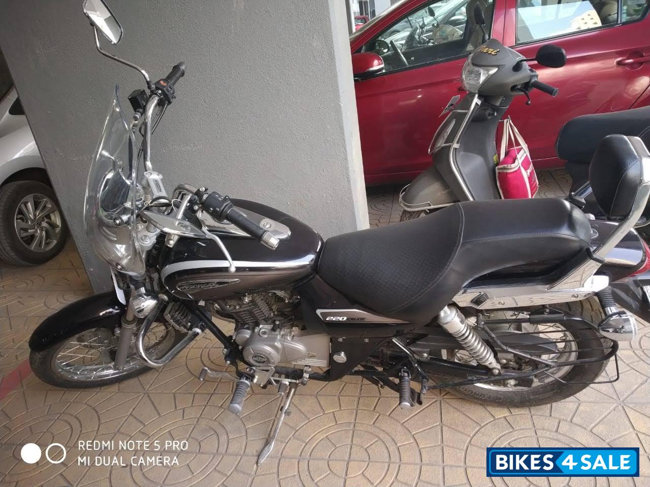 Bajaj Avenger Cruise 220