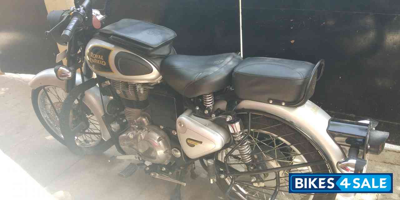 Silver Royal Enfield Classic 350