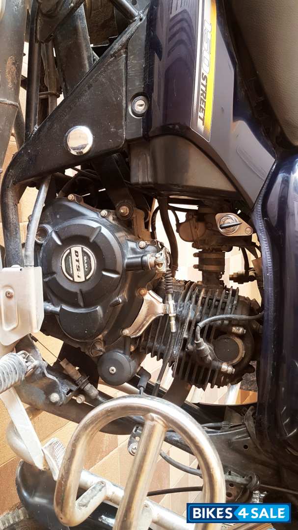 Bajaj Avenger Street 150