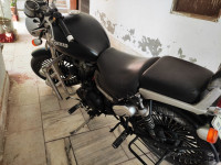 Lightning Black Royal Enfield Thunderbird 350
