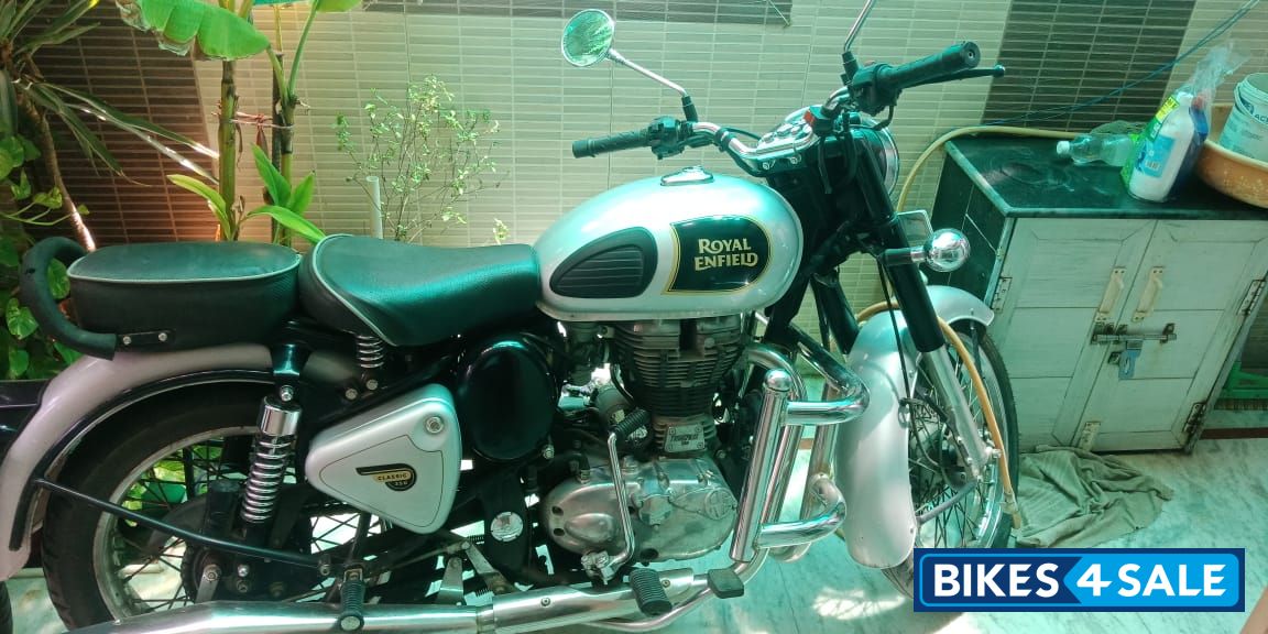 Silver And Black Royal Enfield Classic 350