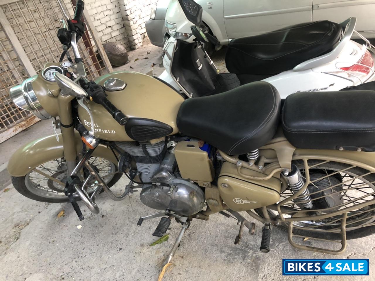 Royal Enfield Classic Desert Storm