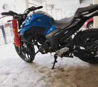 Blue Yamaha FZ25