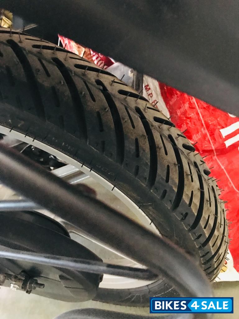 Bajaj Platina 100 ES