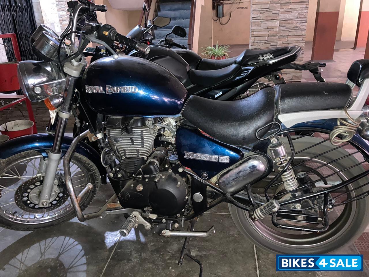 Marine Blue Royal Enfield Thunderbird 350