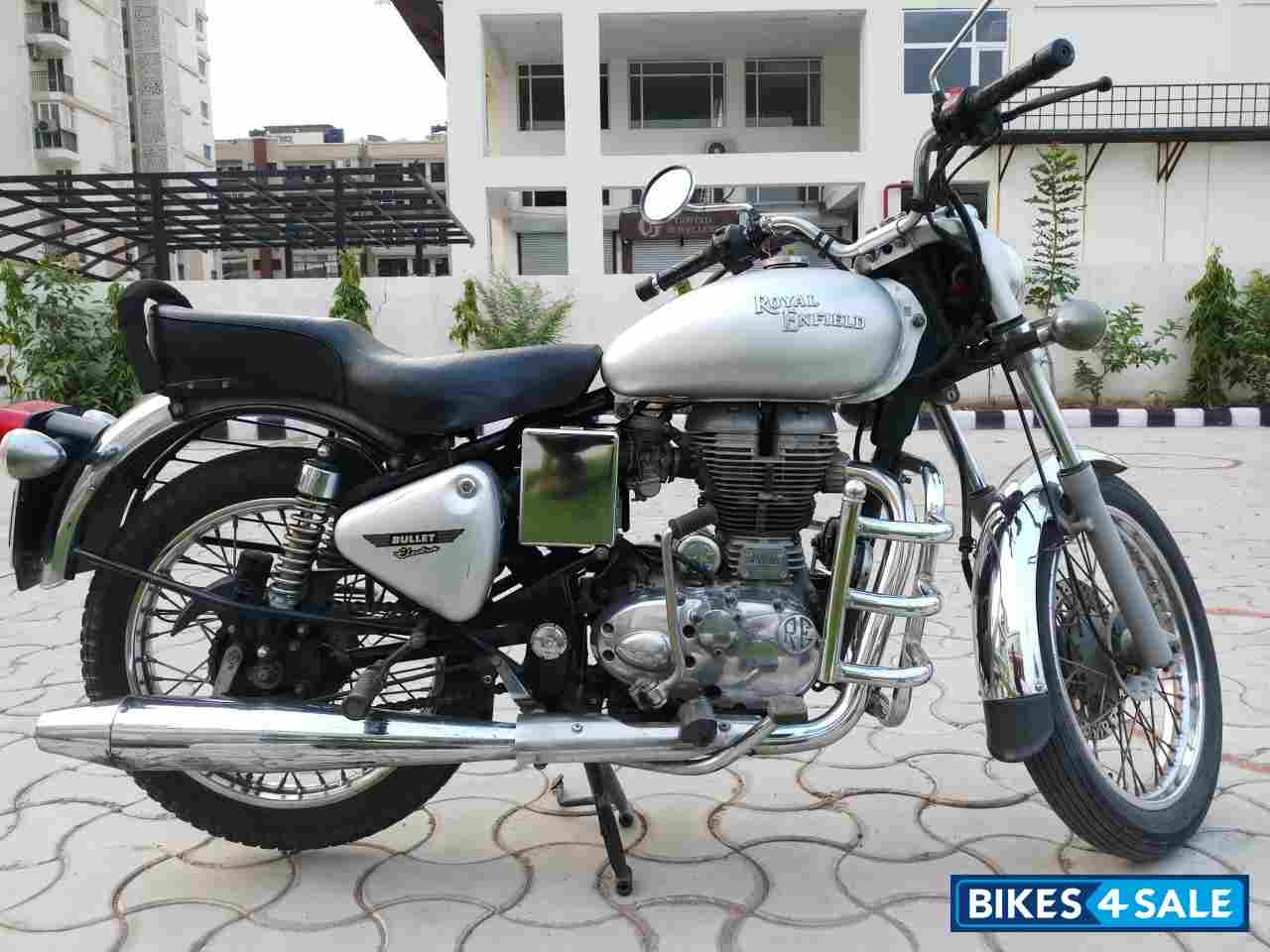 Silver Royal Enfield Bullet Electra